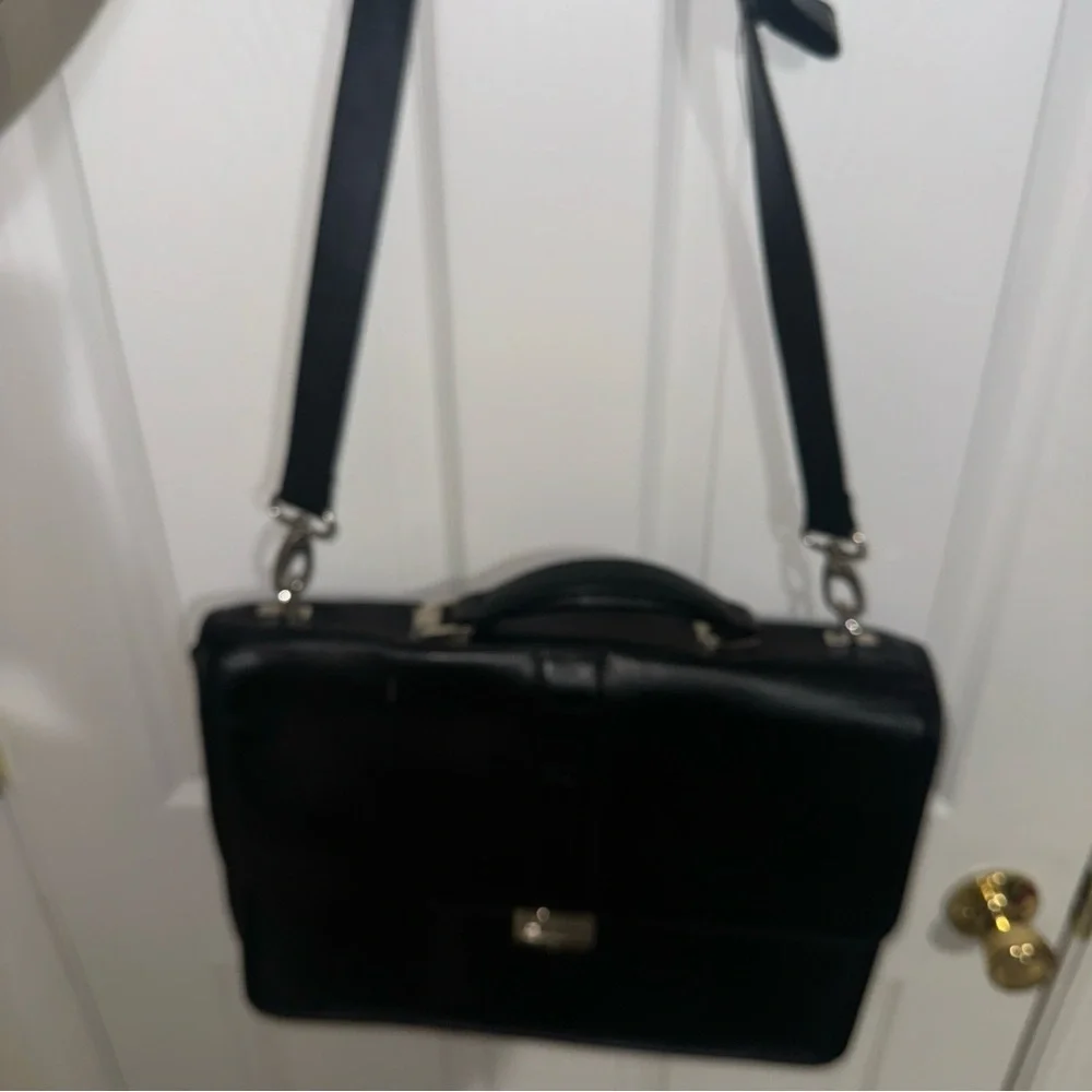 Samsonite Black Leather Men's Briefcase